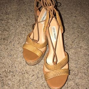 Steve Madden Wedges
